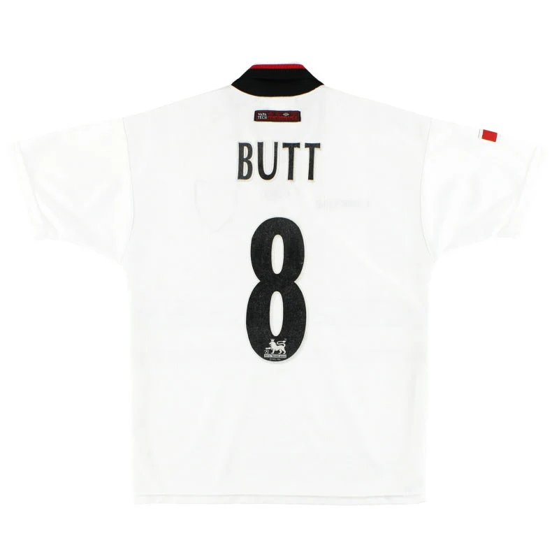 1997-99 Manchester United Umbro Away Shirt Butt #8 L.Boys