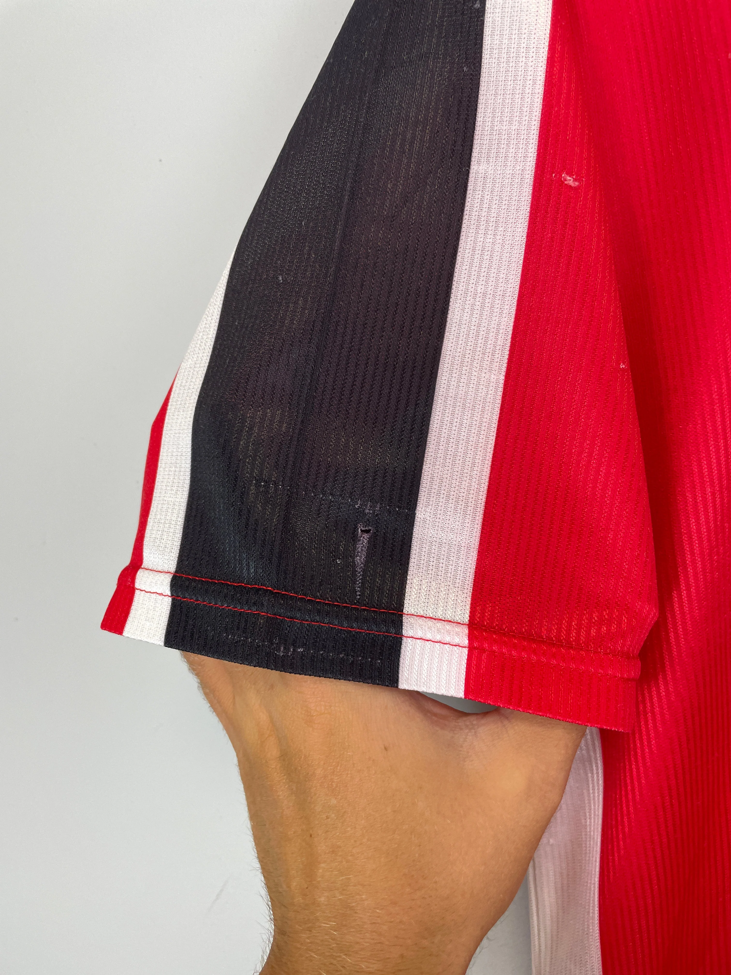 1997/99 Sao Paulo #10 Home Shirt (M) Penalty - Image 3