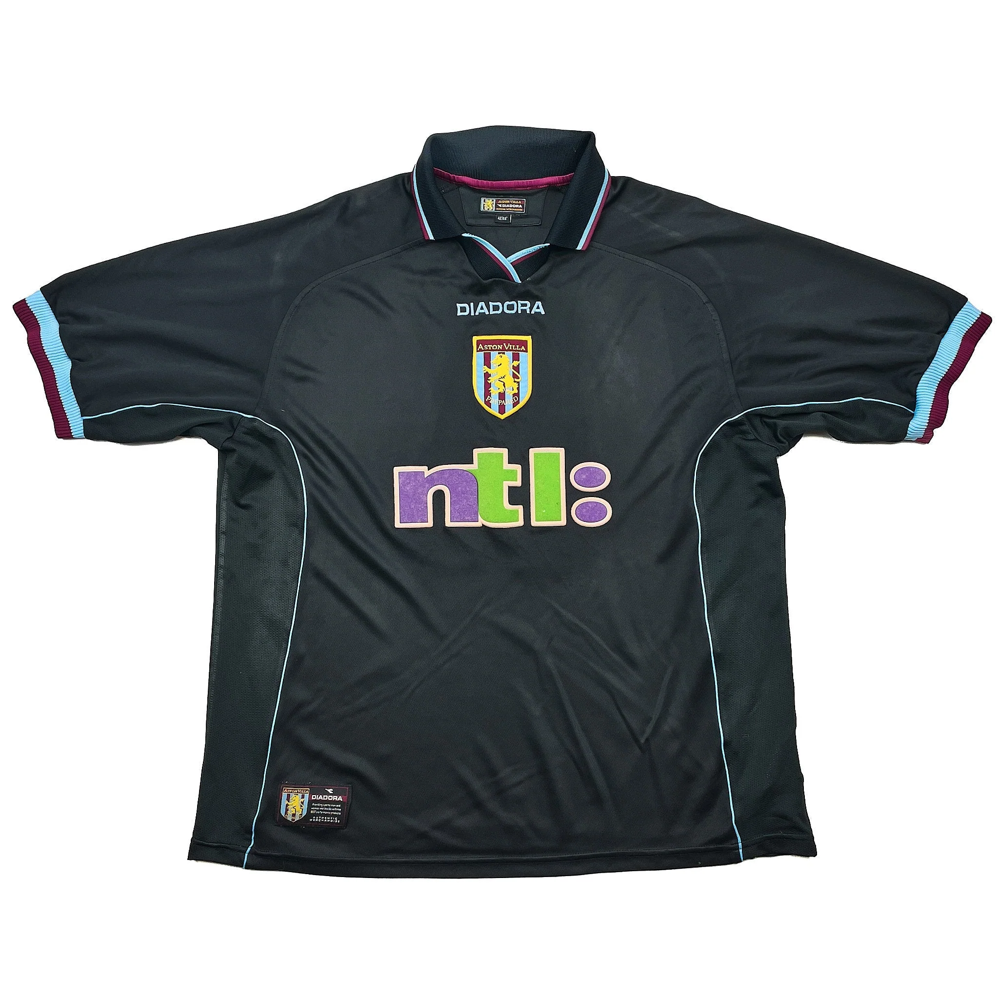 2000/01 Aston Villa Merson #10 Away Shirt (L) Diadora - Image 2