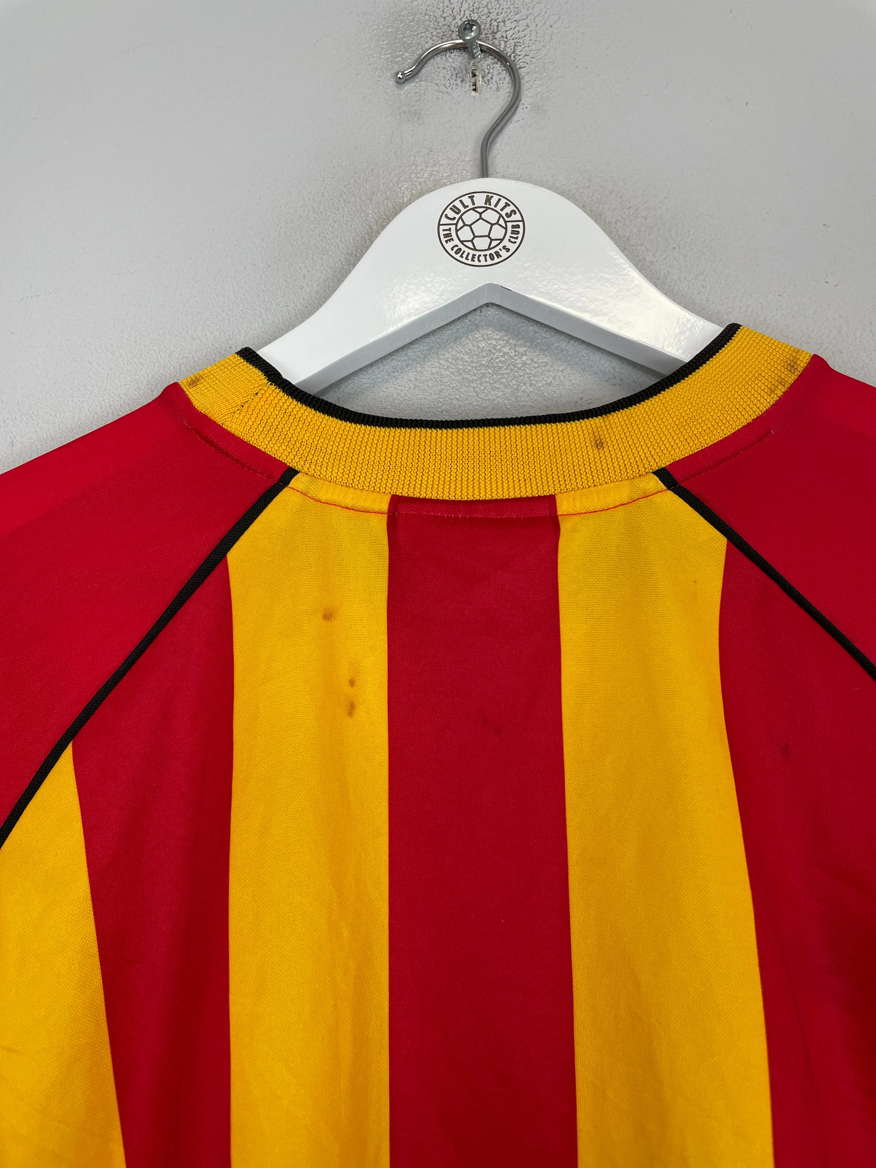 2002/03 Galatasaray Home Shirt (XL) Umbro - Image 3