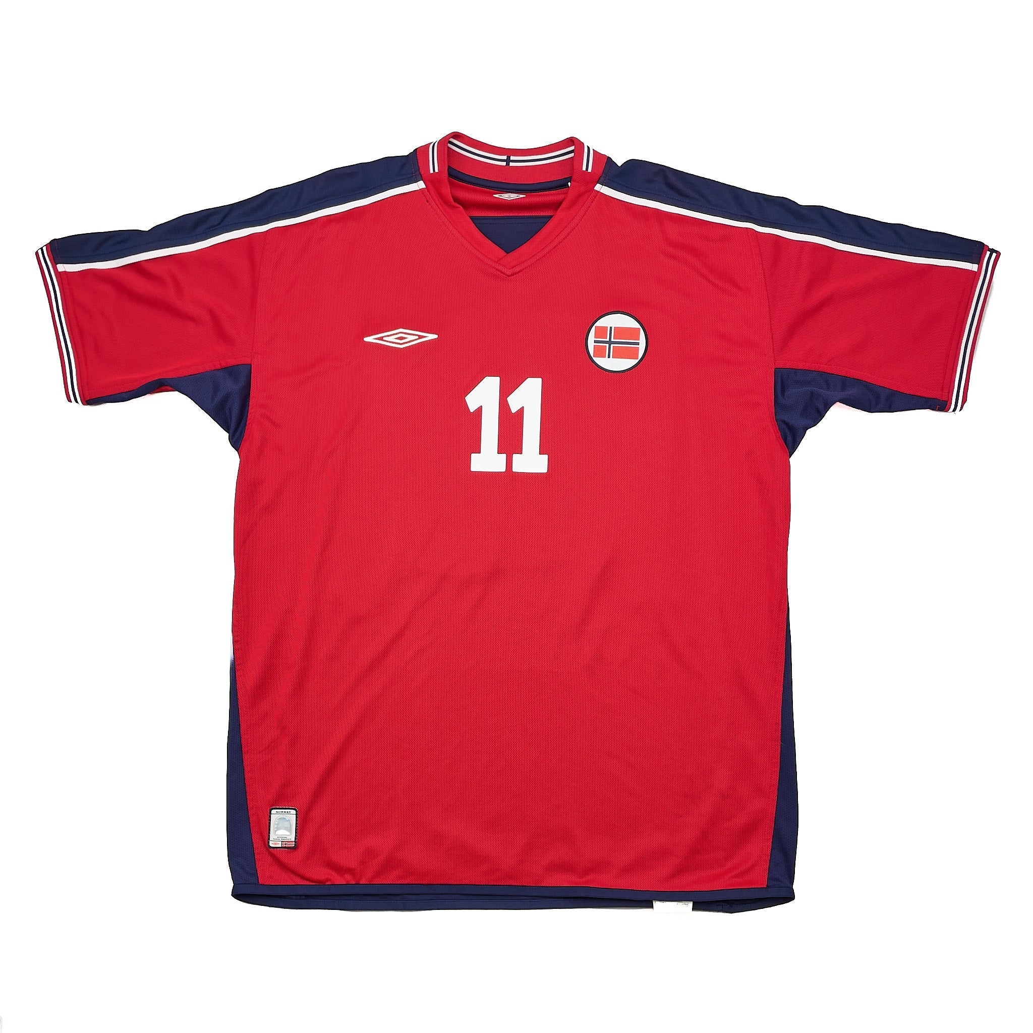 2003/04 Norway Riise #11 Home Shirt (XL) Umbro - Image 2
