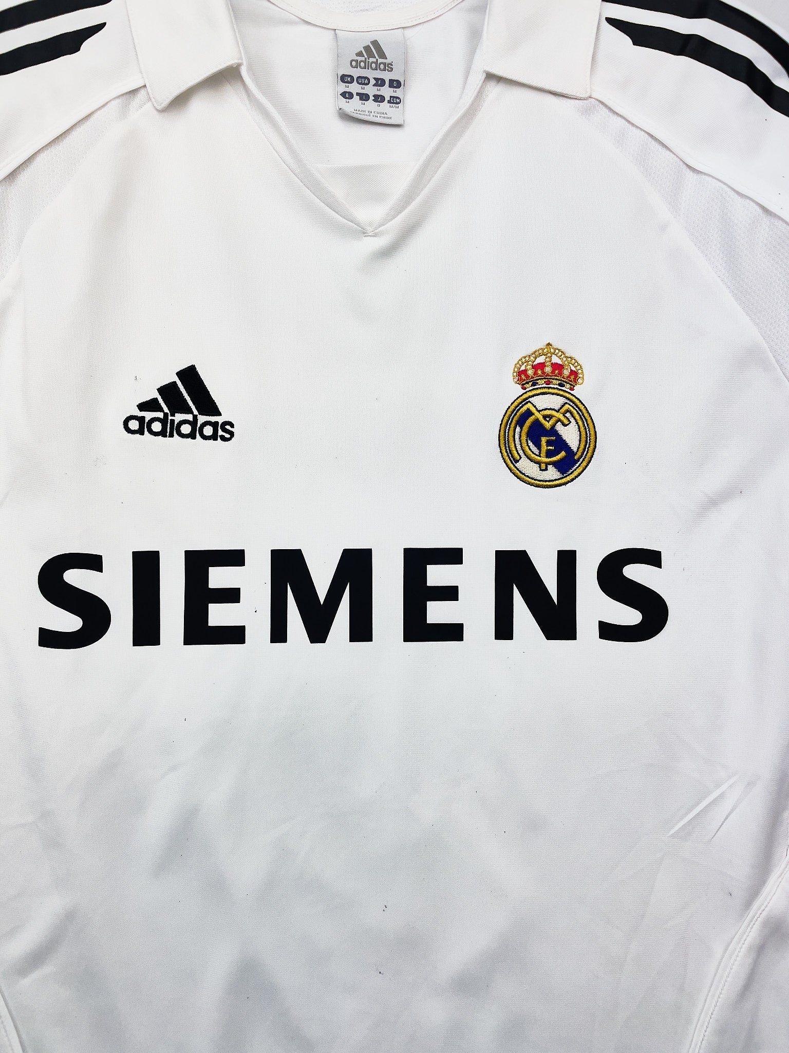 2005/06 Real Madrid Zidane #5 Home Shirt (M) Adidas - Image 4