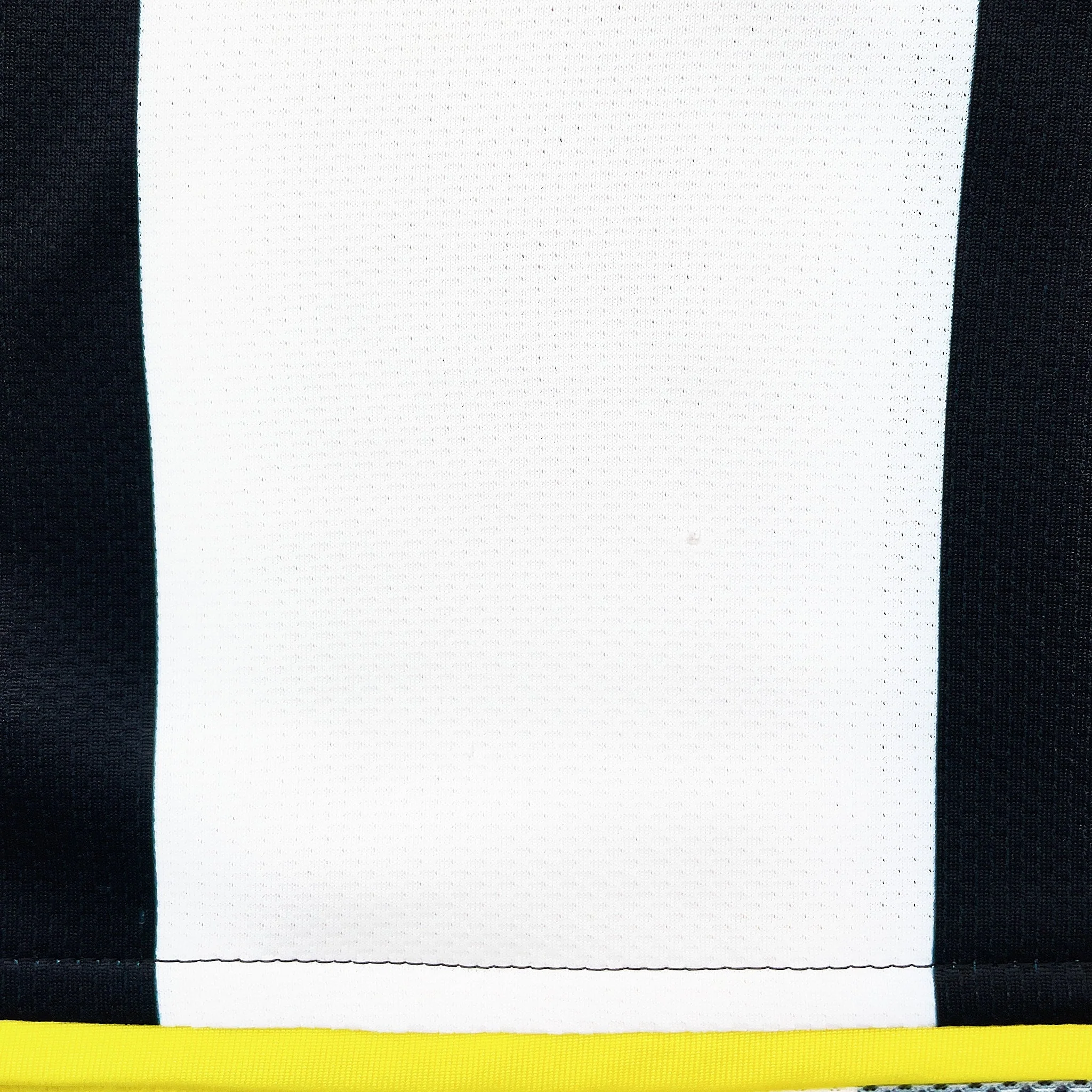 2008/09 Juventus Nedved #11 L/S Home Shirt (M) Nike - Image 3