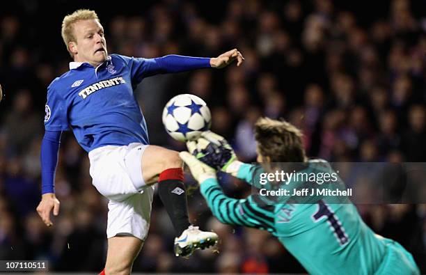 2010/11 Rangers Naismith #14 *Match Worn Vs Manchester United* C/L Home Shirt (L) Umbro - Image 3