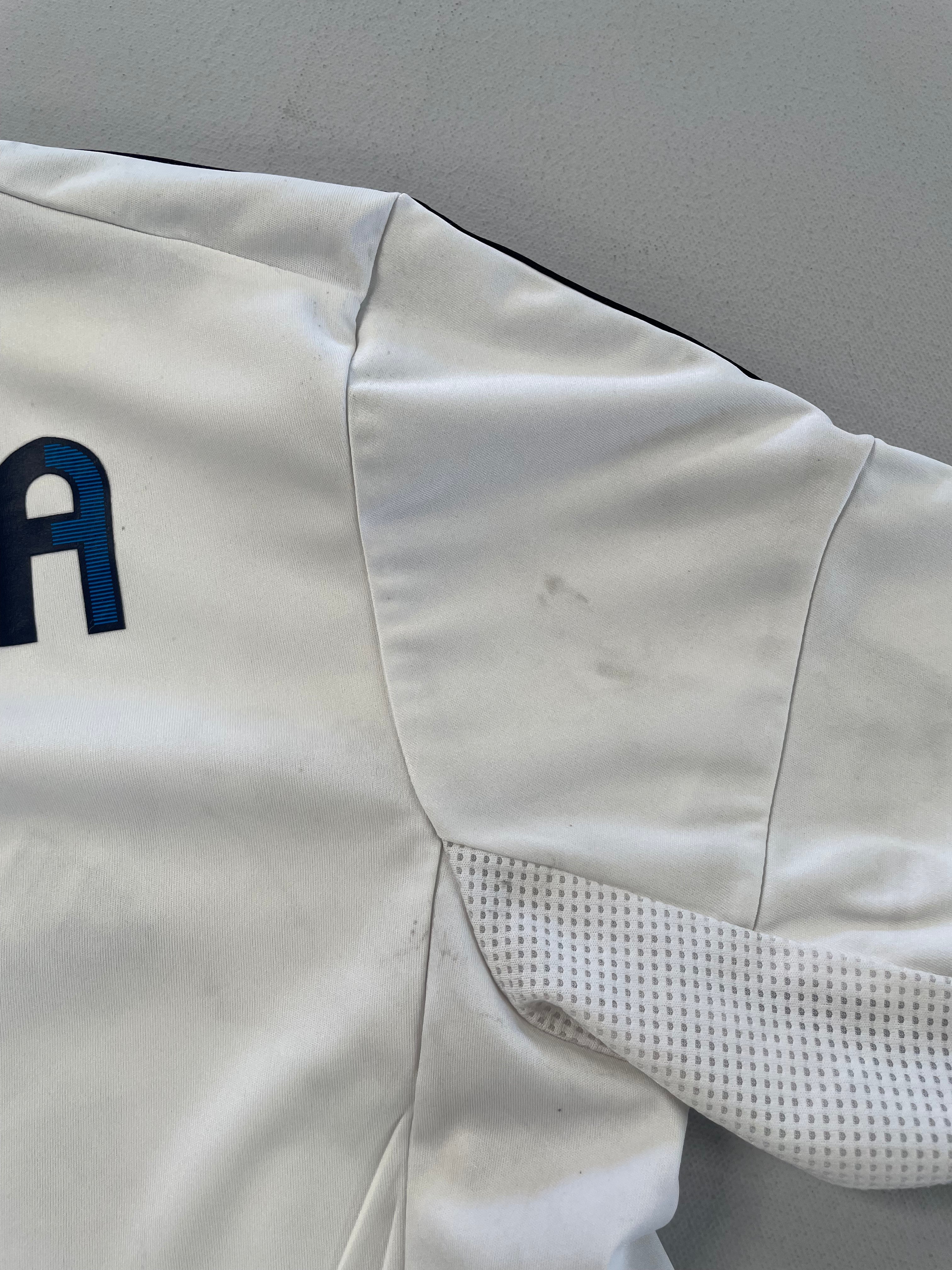 2012/13 Real Madrid Benzema #9 Home Shirt (M) Adidas - Image 5