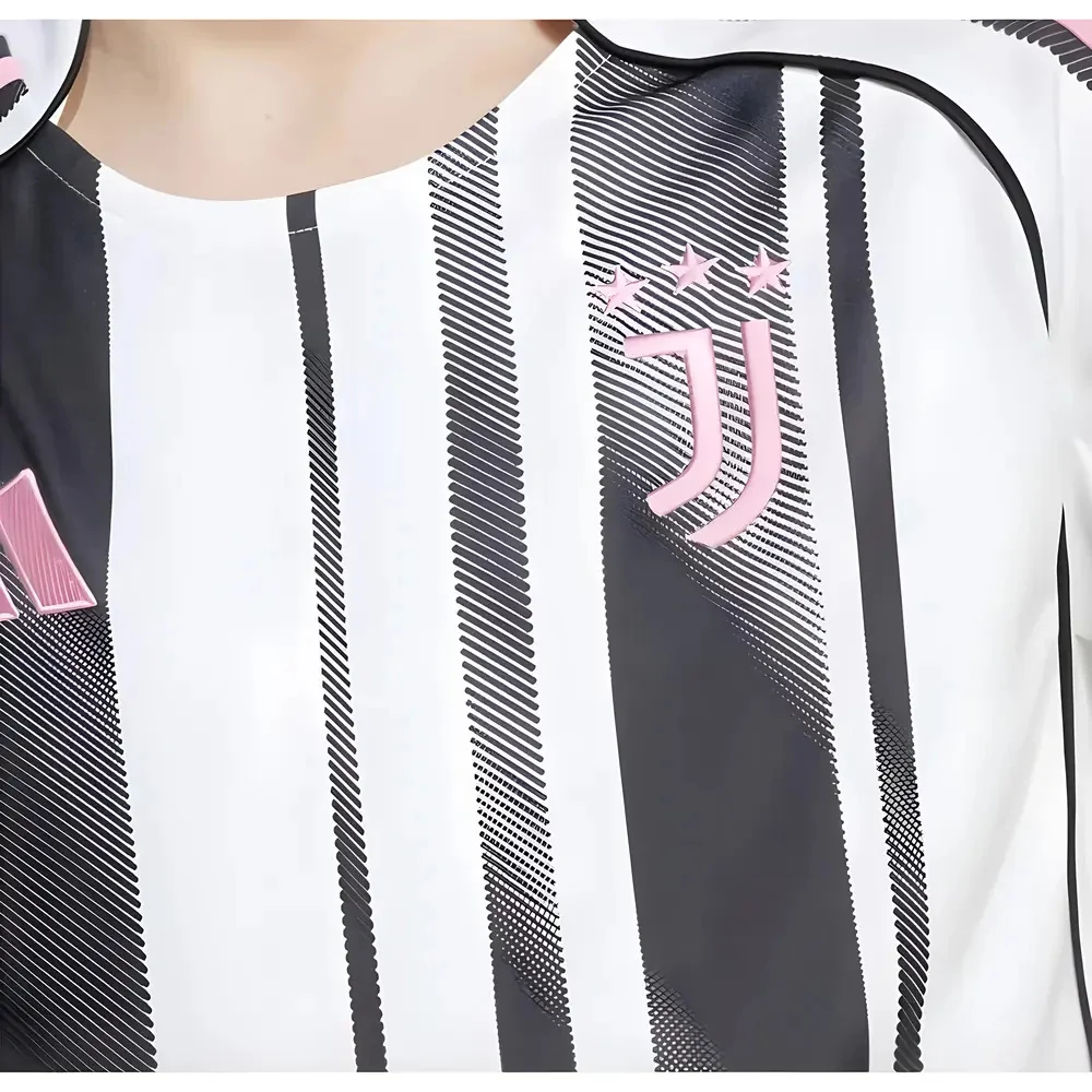 2025-2026 Juventus Home Shirt (Kids) - Image 3