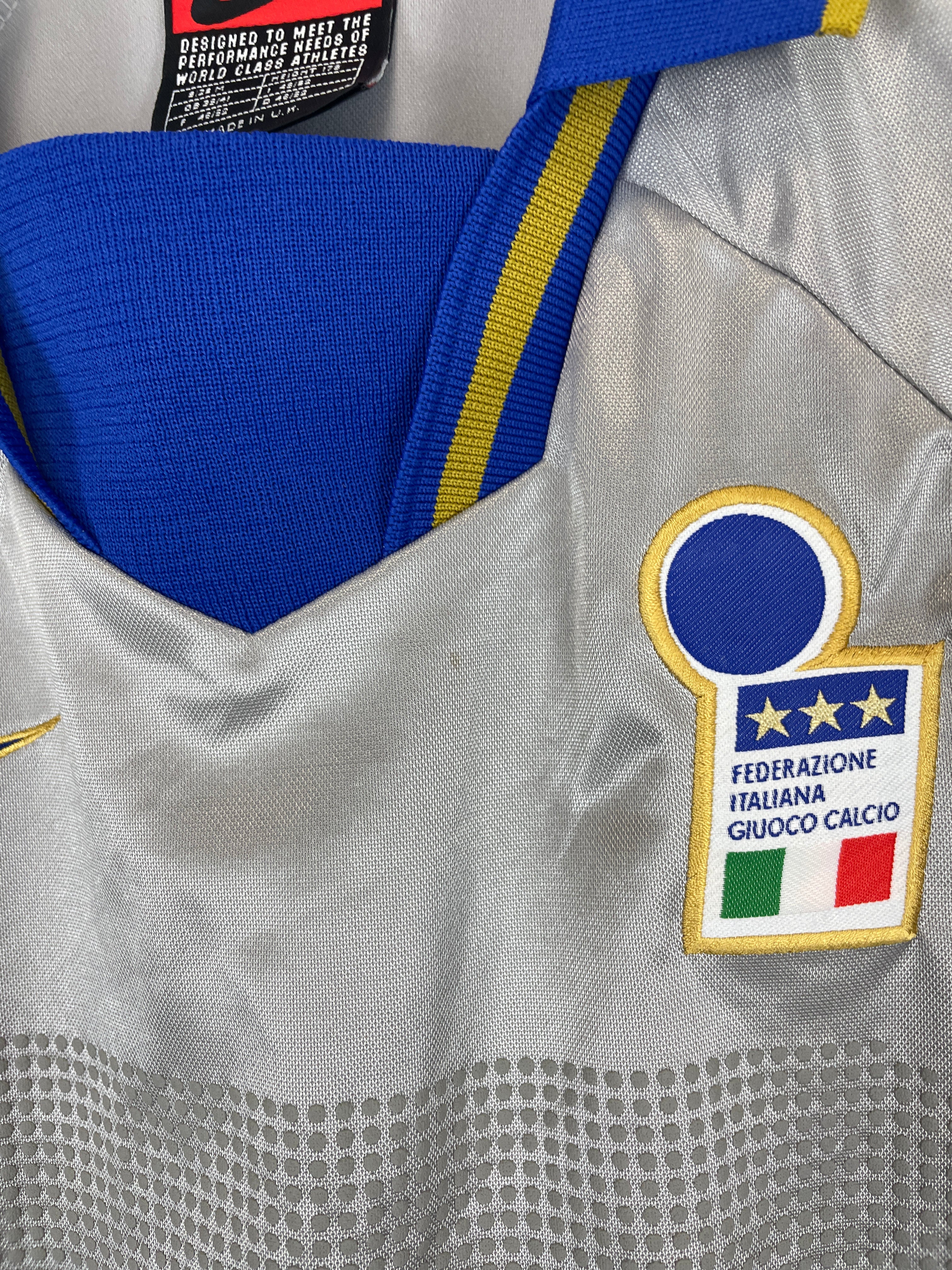 1996 Italy GK Shirt (M) Nike - Image 3