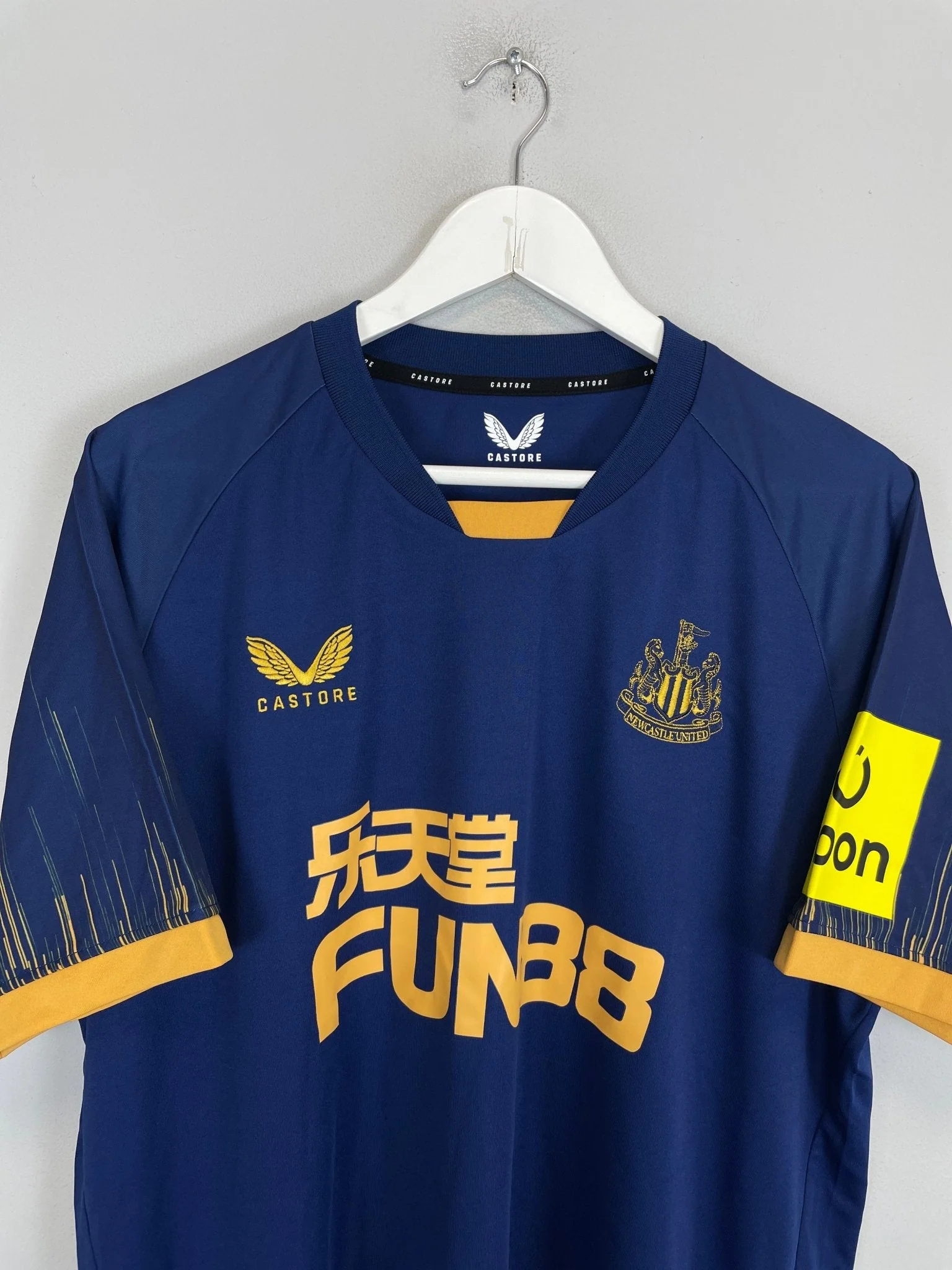 2022/23 Newcastle United Bruno G. #39 Away Shirt (XXL) Castore - Image 4